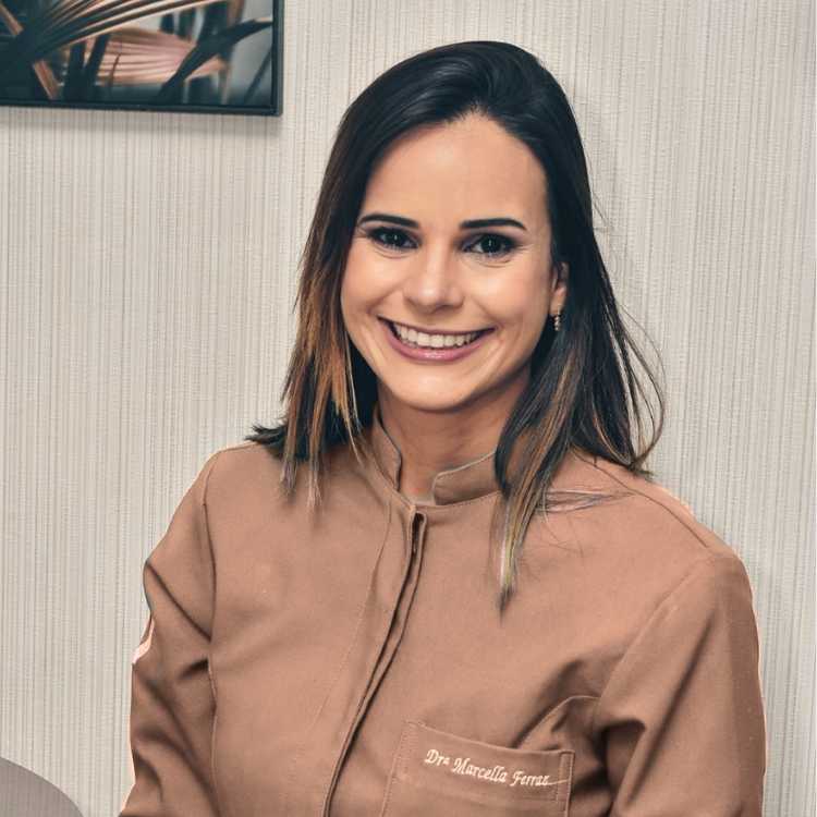 Dra. Marcella Ferraz